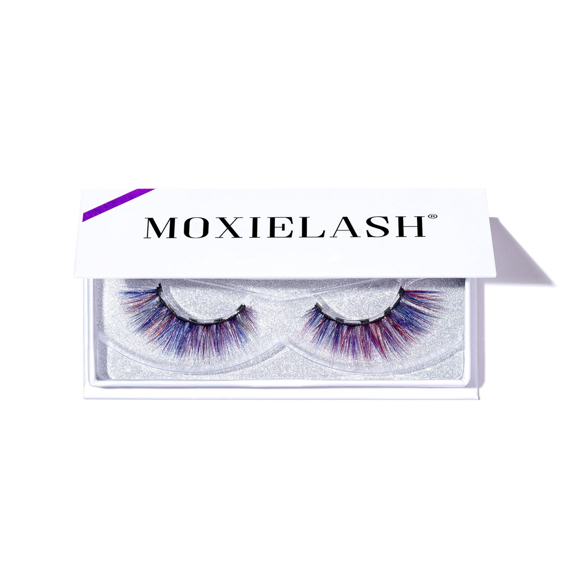 Pestañas polvorientas